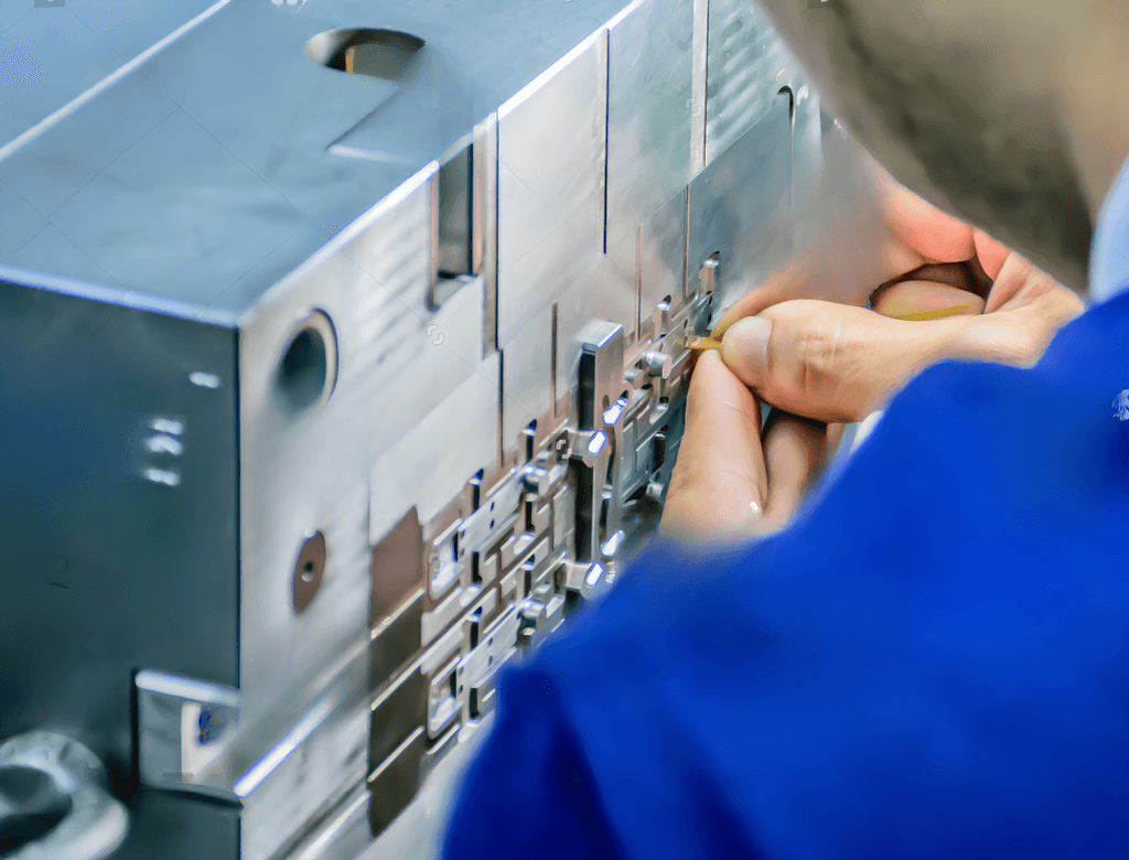 servicing of tools-01